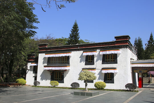 藏族民居
