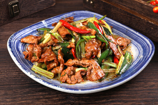 蒜苗炒肉