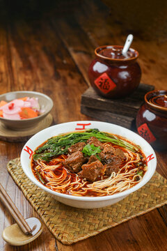 红烧牛肉面