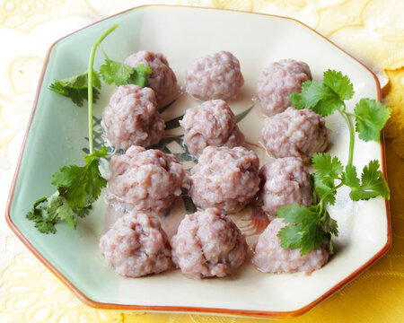 清蒸猪肉丸