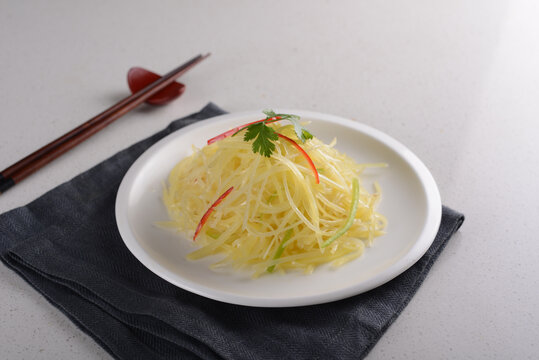 炝拌土豆丝