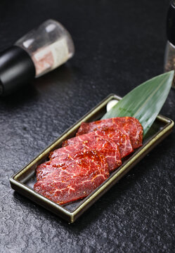 嫩肩