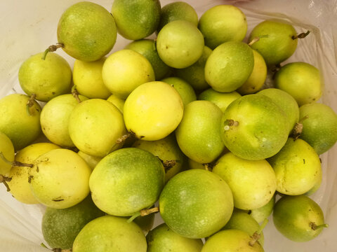 黄金百香果