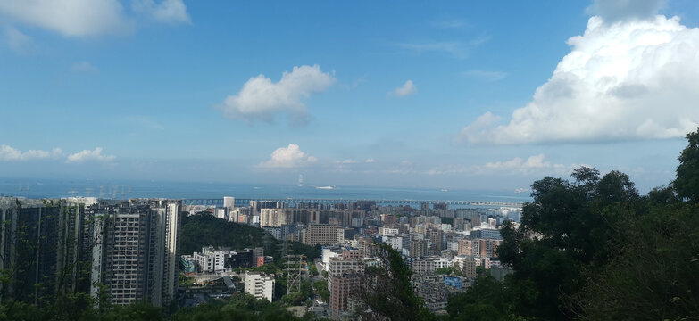 依山傍海