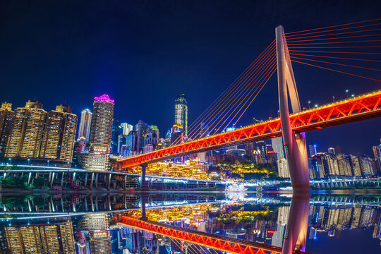 重庆洪崖洞与千厮门大桥夜景