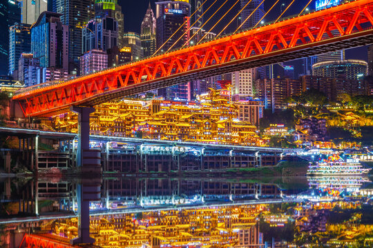 重庆洪崖洞与千厮门大桥夜景