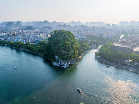 广西桂林象鼻山