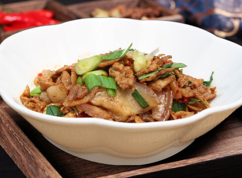老坛肉炒肉