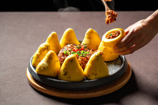 牛肉窝窝头
