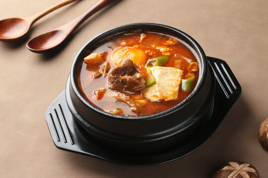 牛肉嫩豆腐汤