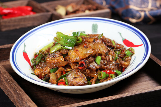 外婆菜回锅肉
