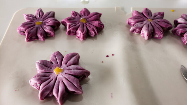 鲜花饼制作