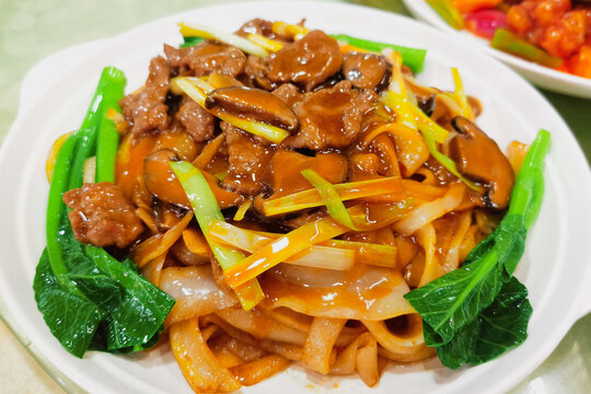 炒牛河