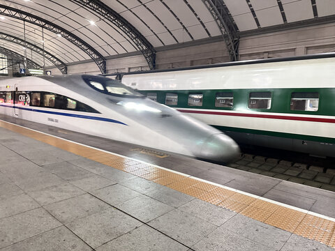 绿皮火车