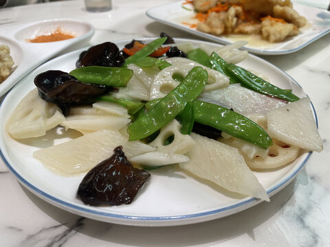 素三鲜