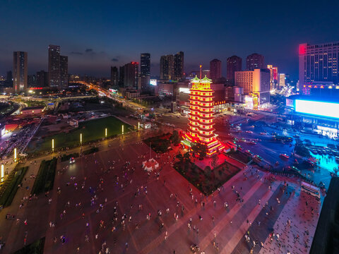 郑州二七纪念塔夜景二七广场光影