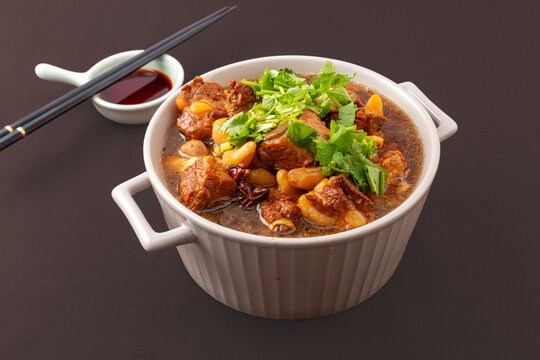 菱角烧排骨