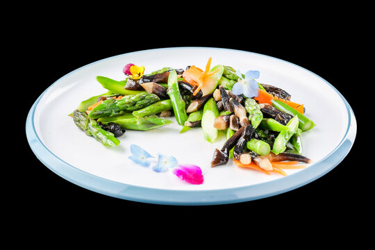 芦笋炒鸡枞菌