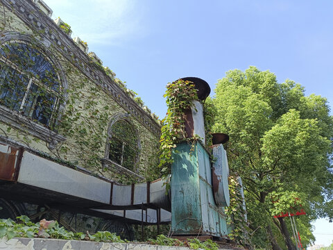 废弃酒店