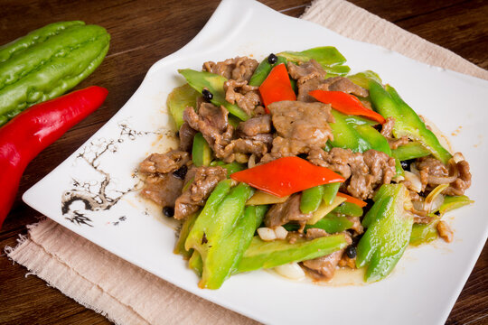 凉瓜炒牛肉
