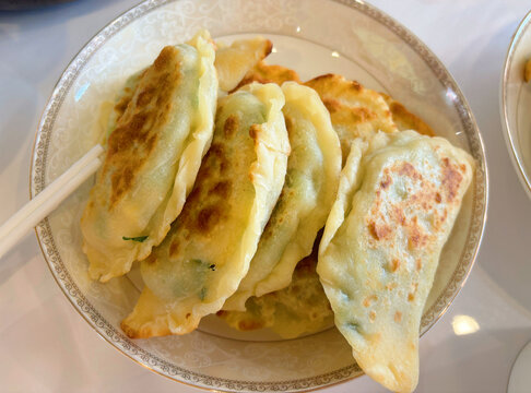 东北韭菜盒子美食拍摄