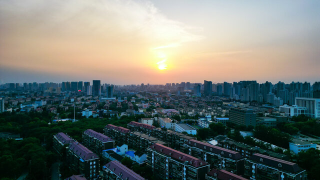 唐山城市夕阳