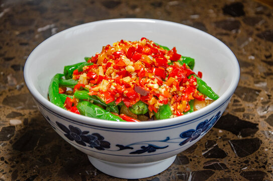 剁椒蒸茄子