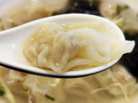 鲜肉小馄饨