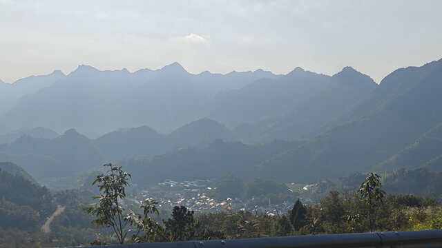 深山