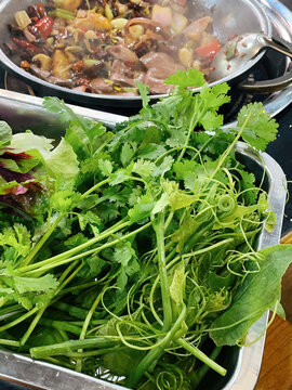 干锅牛肉配菜