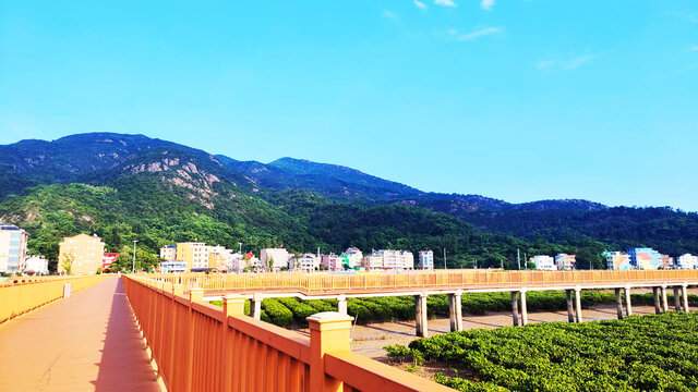 大山