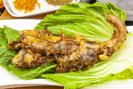 烤鸡架