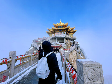 洛阳老君山