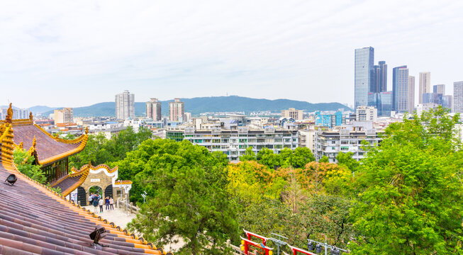 潇湘古阁与现代城建