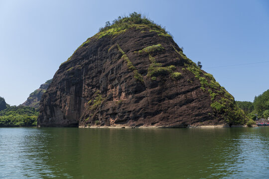 江西龙虎山仙水岩