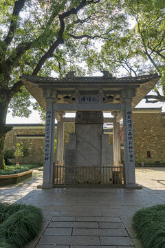 江西龙虎山天师府
