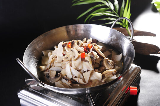 菌菇一锅鲜