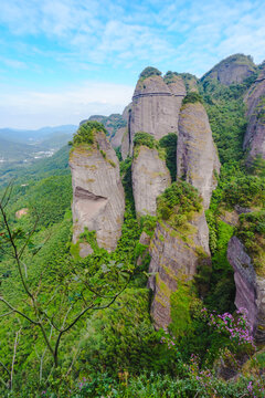 龙南南武当山