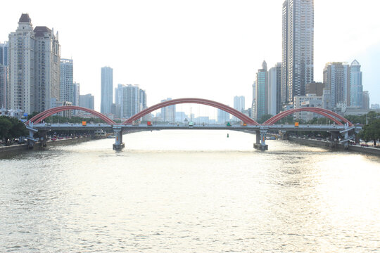 广州珠江解放桥