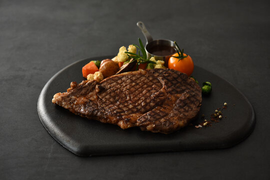 纽约RIB肉眼牛排