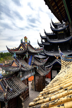 西昌灵鹰寺