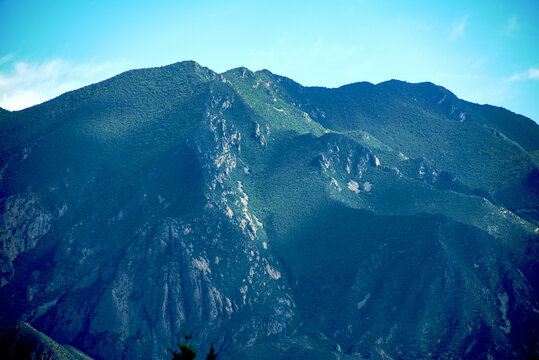鸡鸣山
