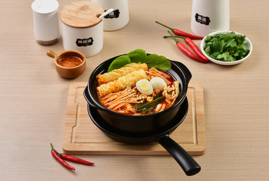 麻辣砂锅土豆粉