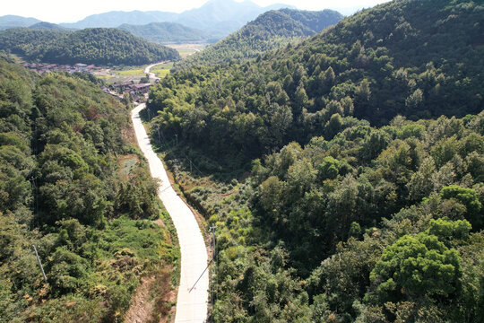 乡村盘山公路