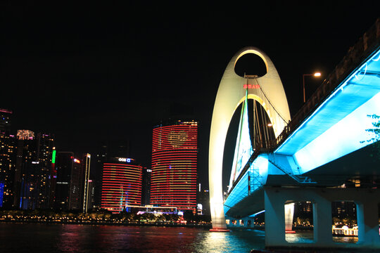 广州猎德大桥