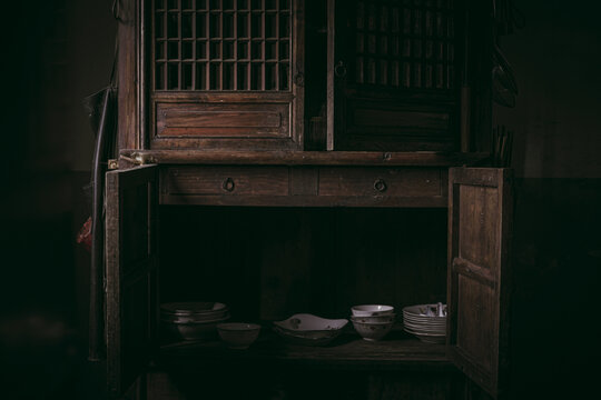 农村老式房屋的内部景象
