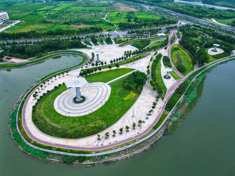 航拍大地艺术园