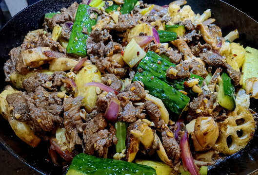 干锅牛肉