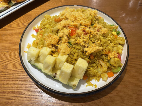 菠萝炒饭