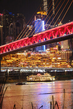 重庆洪崖洞夜景千厮门嘉陵江大桥